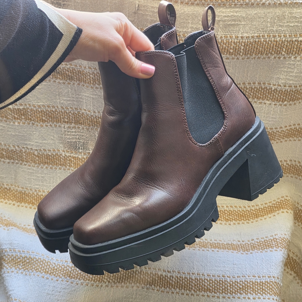 Madden Girl Dark Brown Heeled Boots